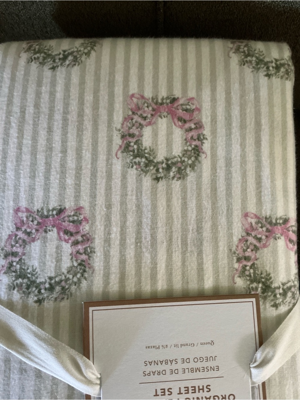 POTTERY BARN CHRISTMAS WREATH FLANNEL QUEEN SHEET SET